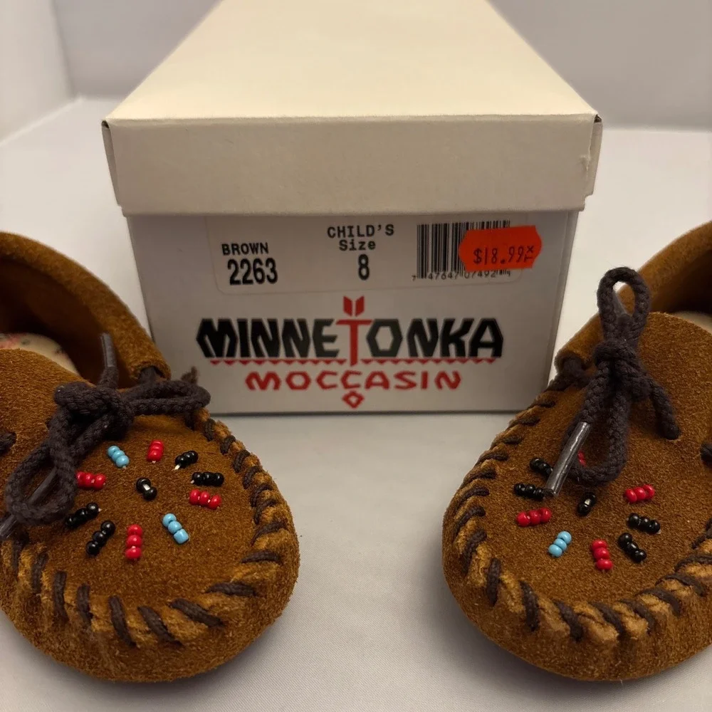 Minnetonka childs moccasin